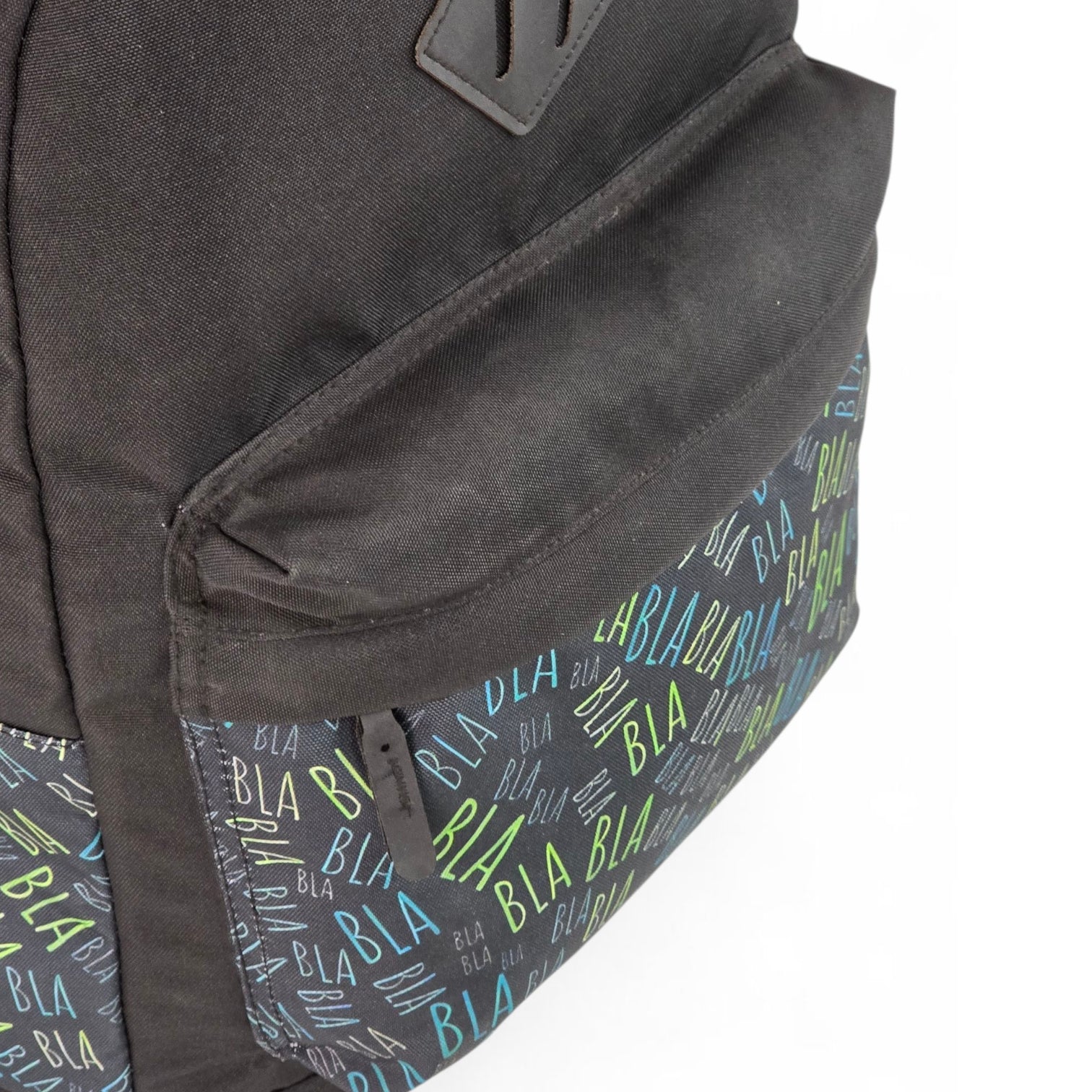 Force laptop backpack  15.6" Black color with decorations with blah blah Pattern - FG-28 - Blabla Vibes