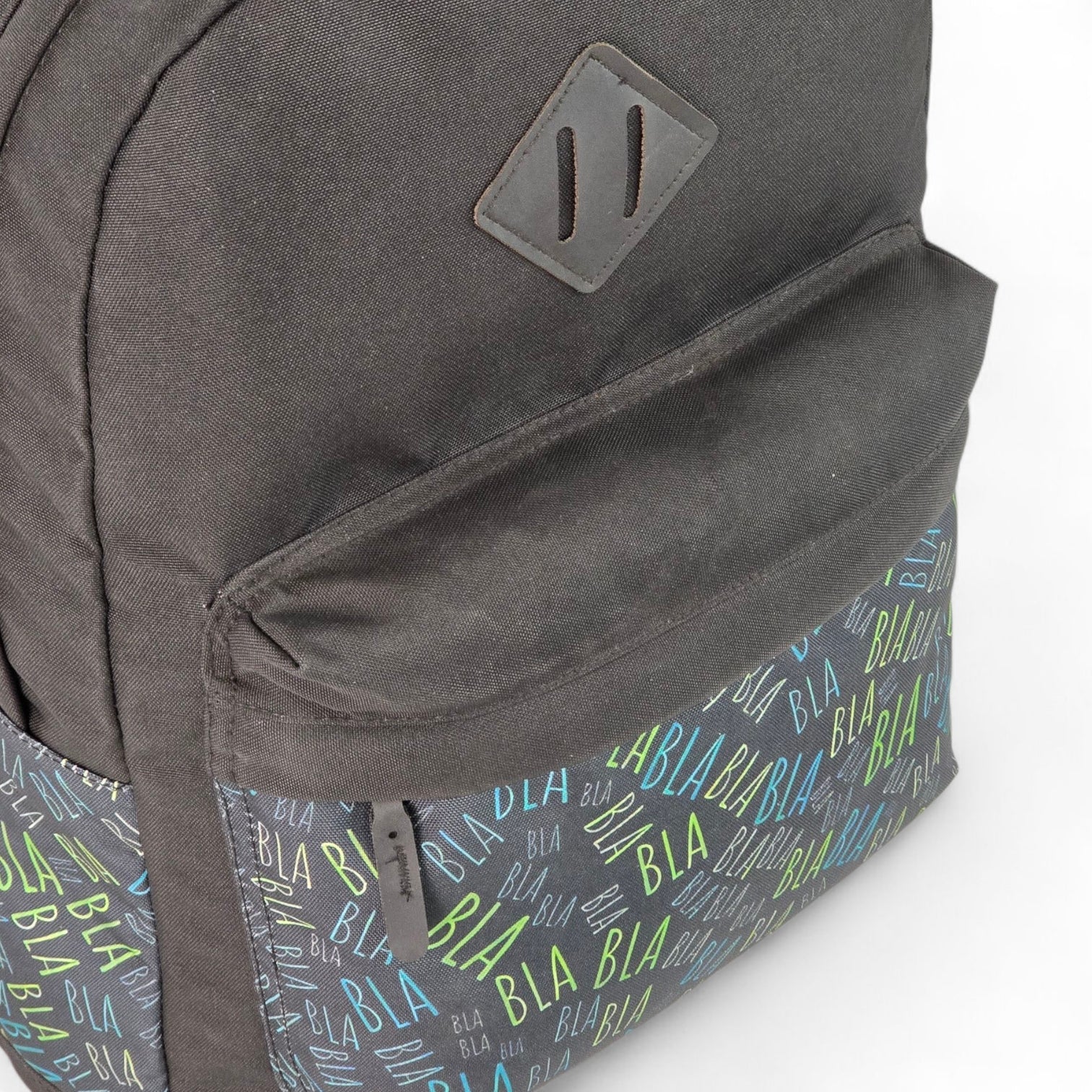 Force laptop backpack  15.6" Black color with decorations with blah blah Pattern - FG-28 - Blabla Vibes